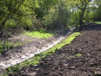 culvert P1000727