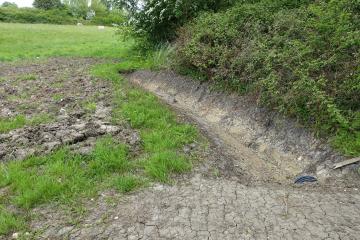 ditch to N